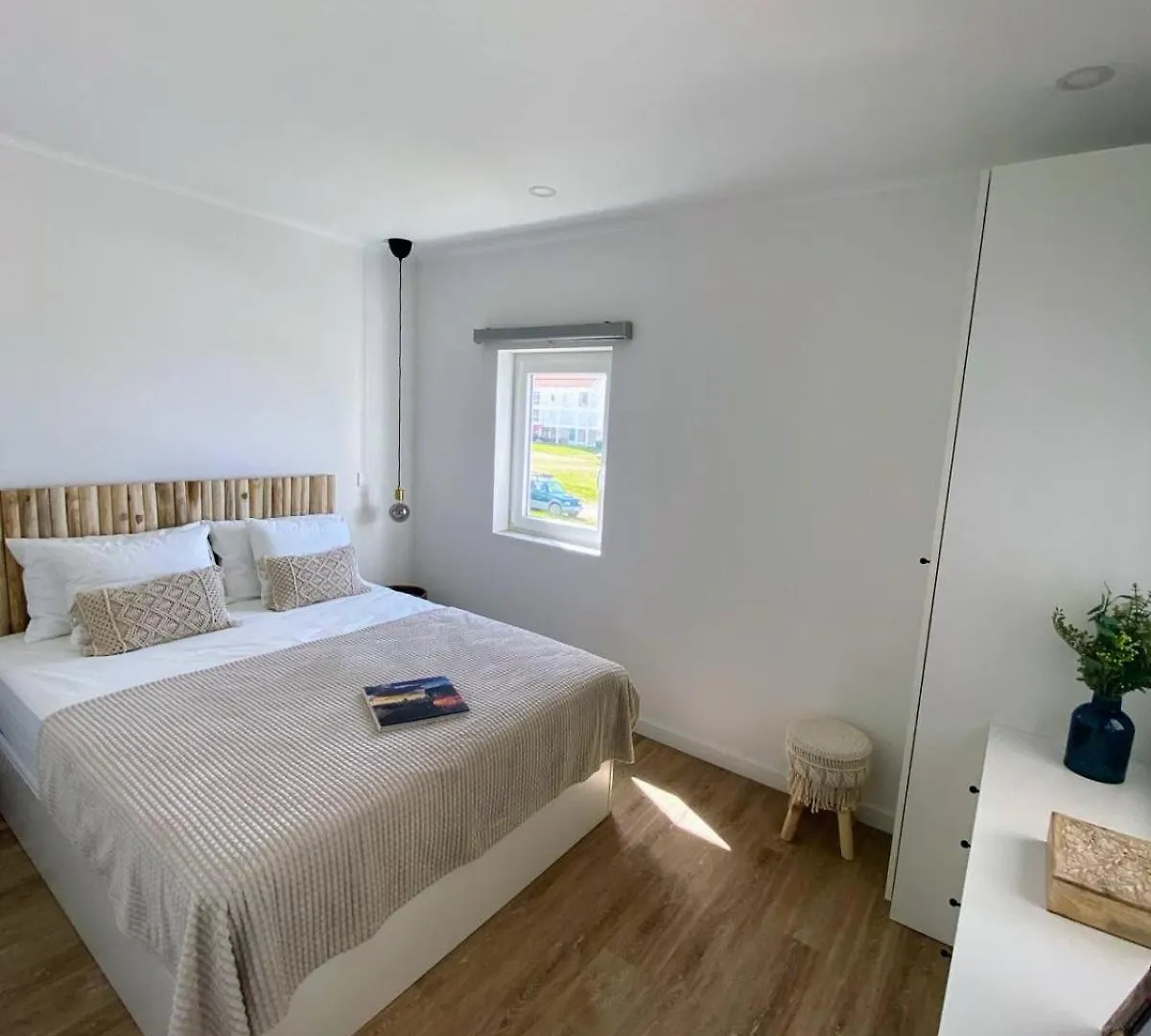 Bela Vista_ Cozy Apartment With Sea View Aljezur 0*,