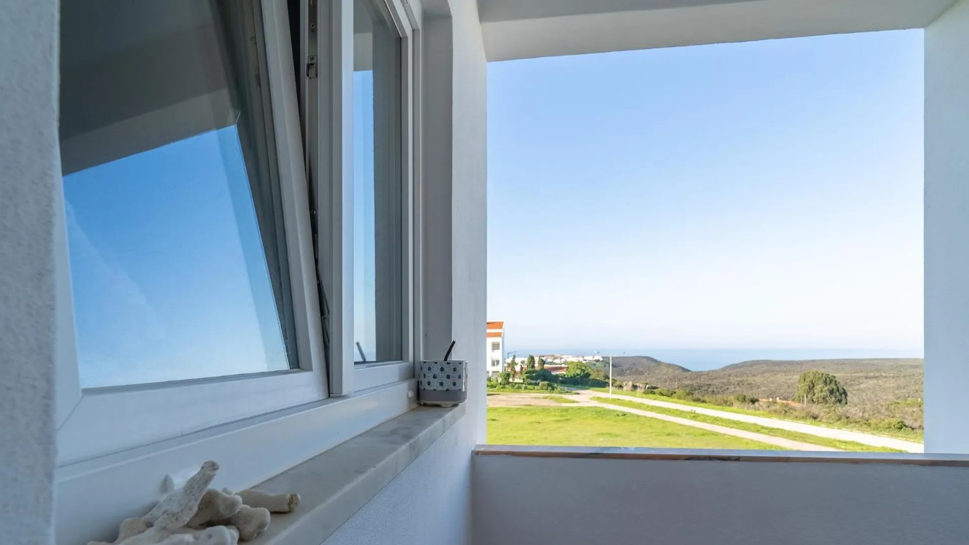 Bela Vista_ Cozy Apartment With Sea View Aljezur Portugal