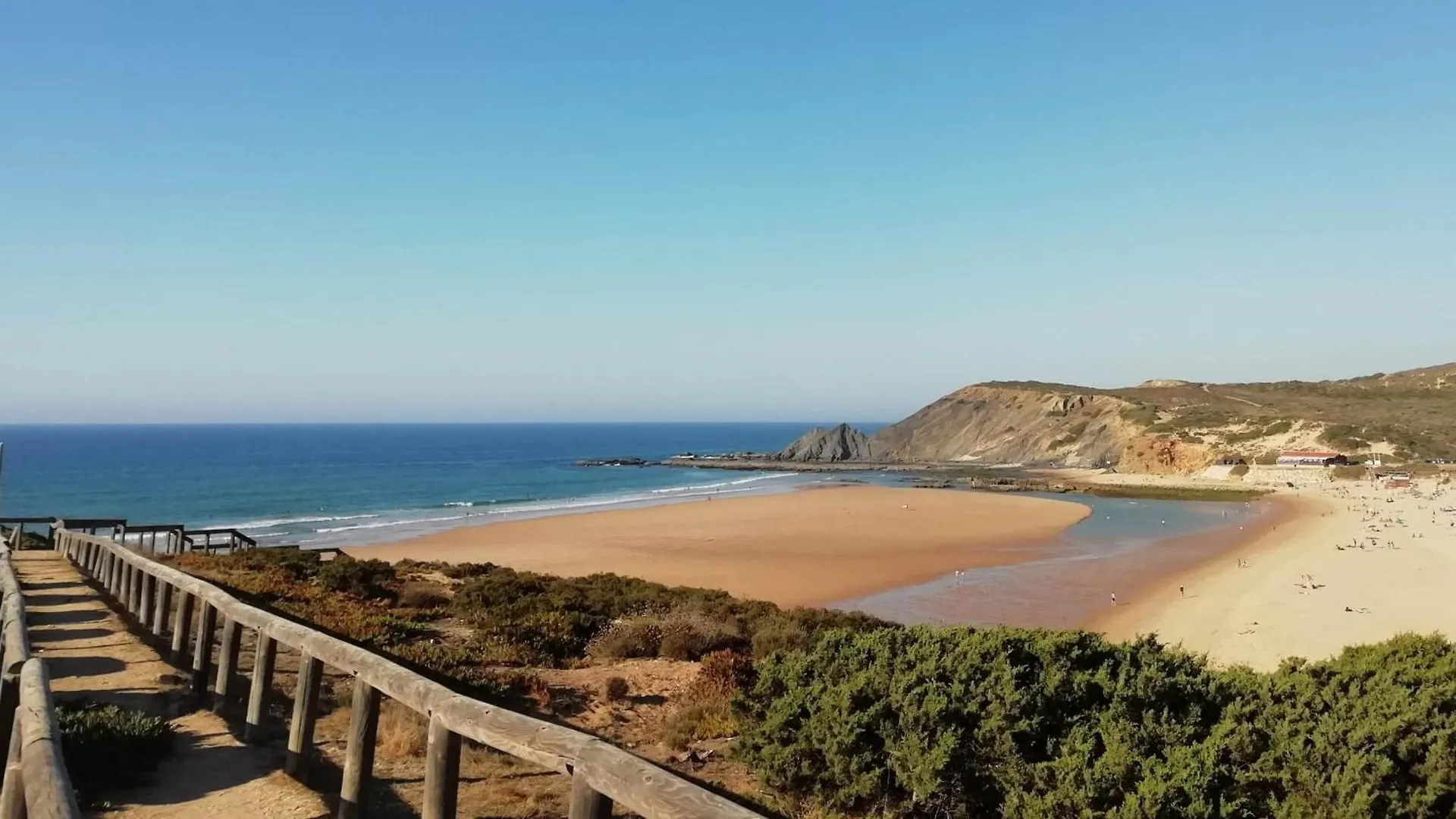 Bela Vista_ Cozy Apartment With Sea View Aljezur