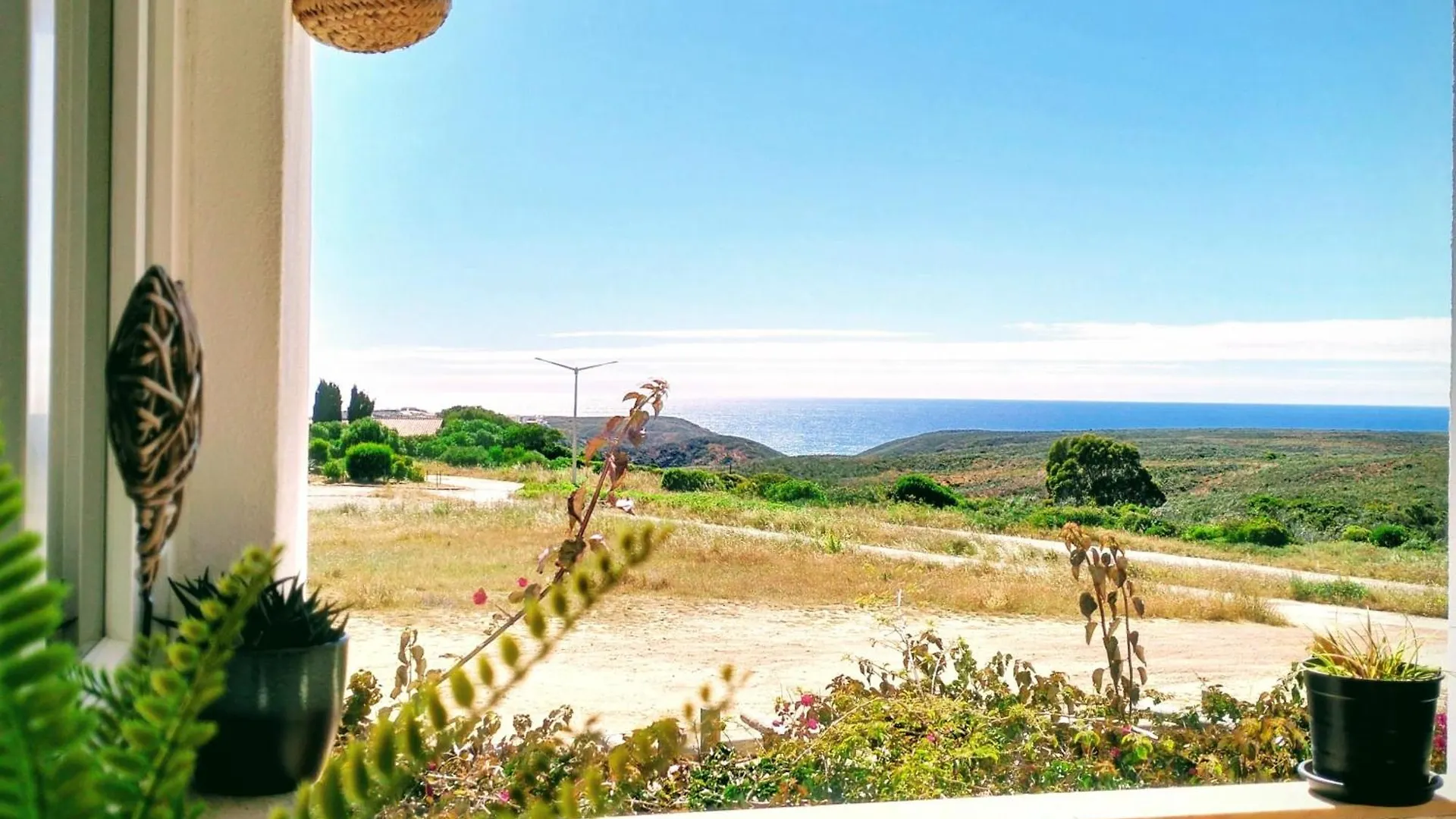 Bela Vista_ Cozy Apartment With Sea View Aljezur